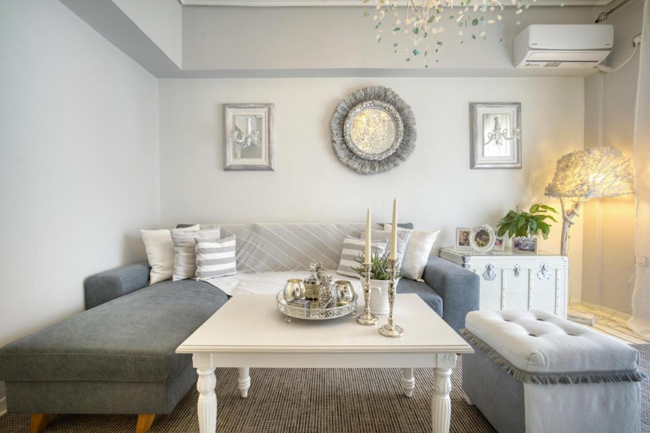 Luxury Apartments Zeas พีเรียส ภายนอก รูปภาพ